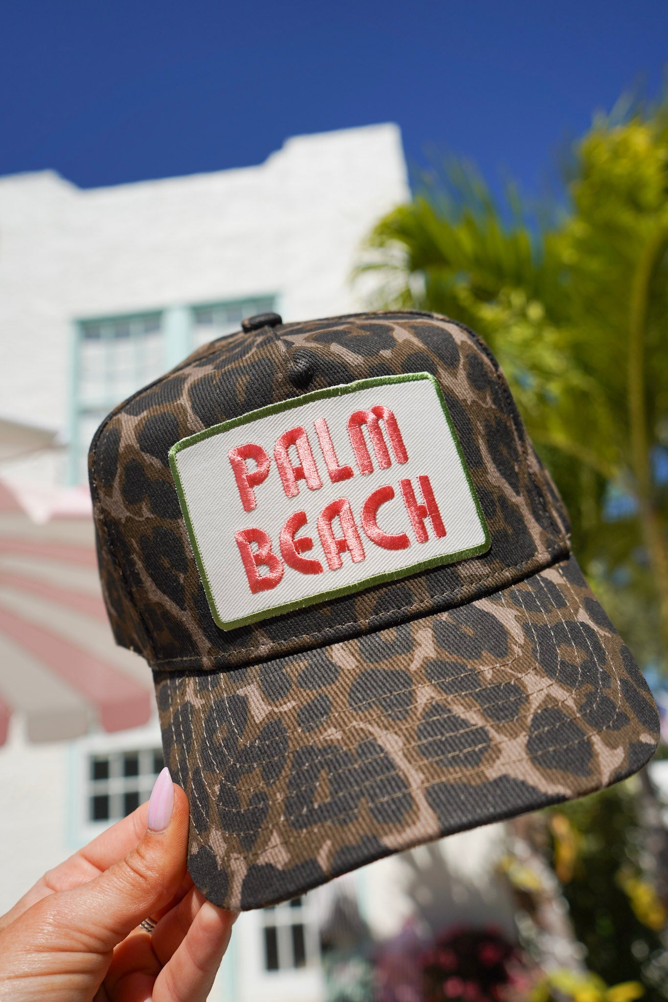 Palm Beach - Leopard Vintage Trucker Hat