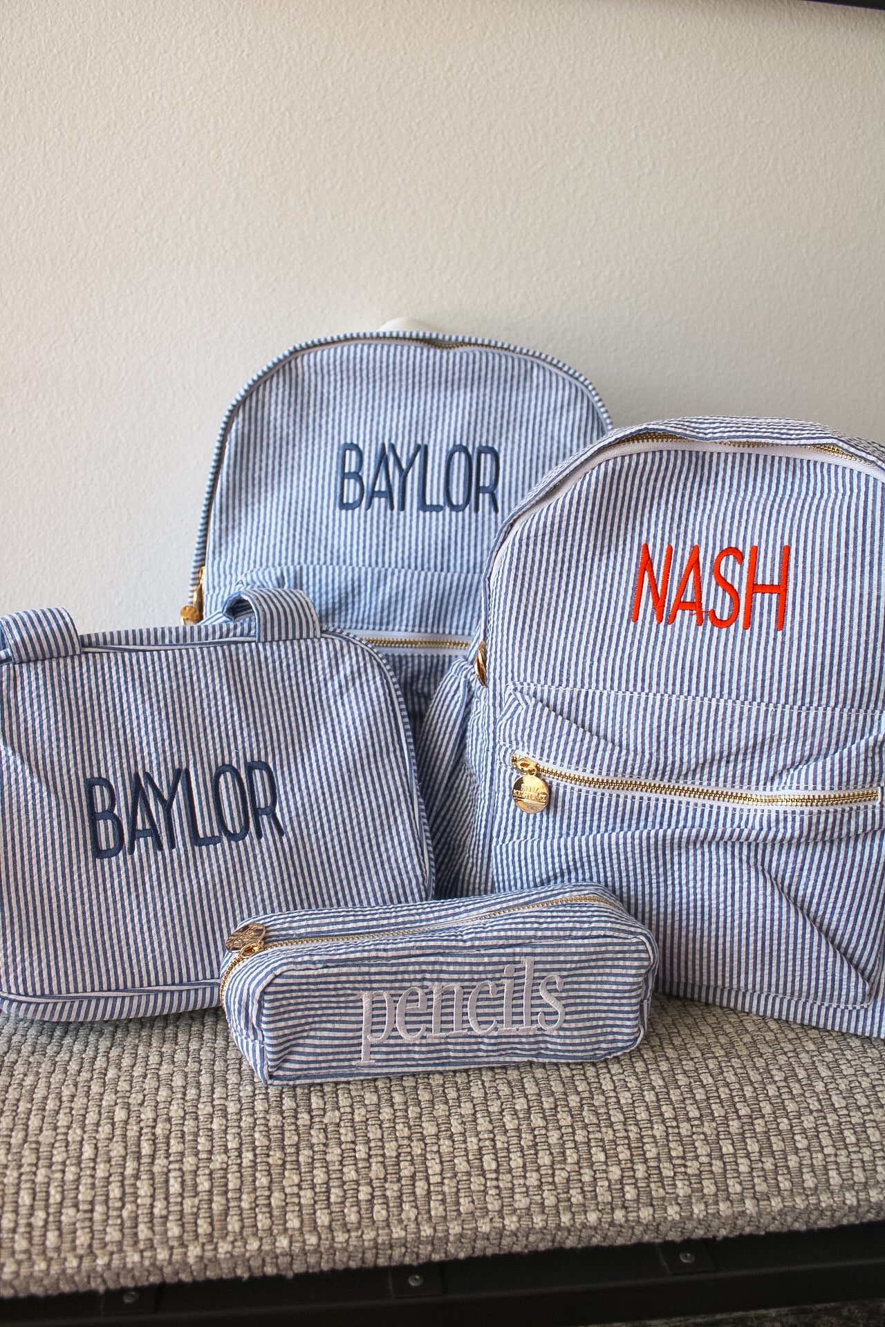 Custom Lunchboxes - PLAIN NO EMBROIDERY