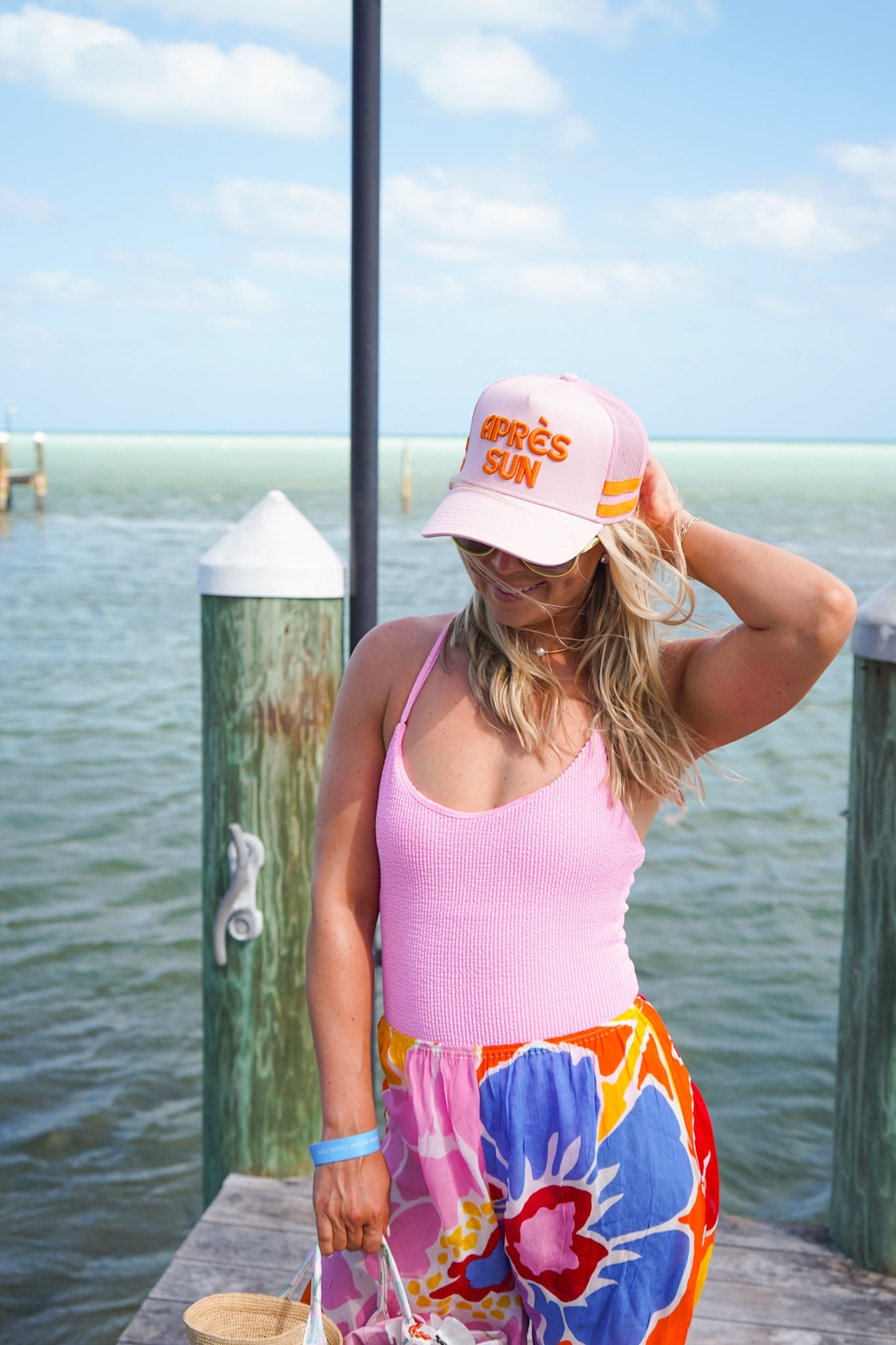 Apres Sun - Pink Canvas Trucker Hat