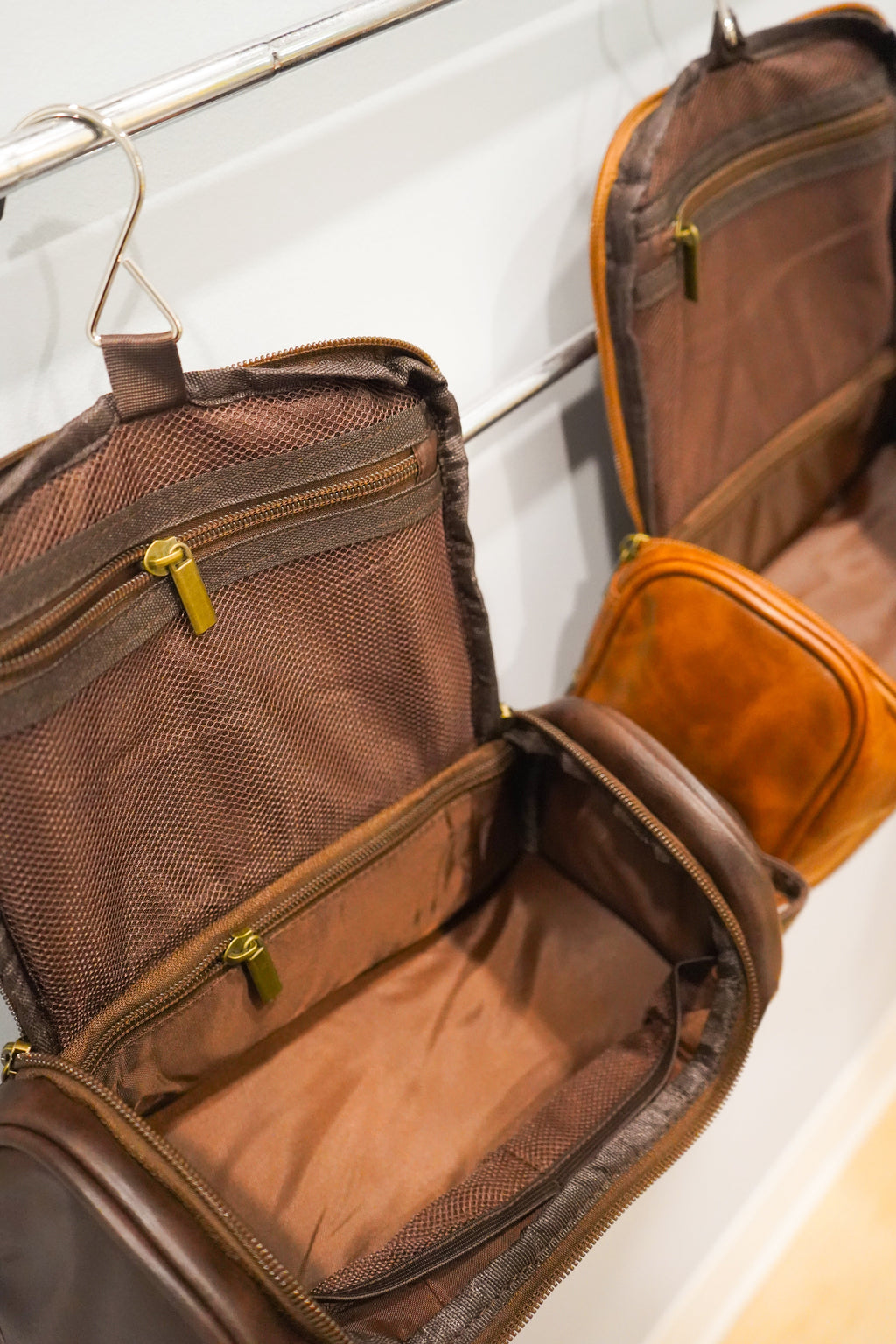 Men's Faux Leather Dopp Kit