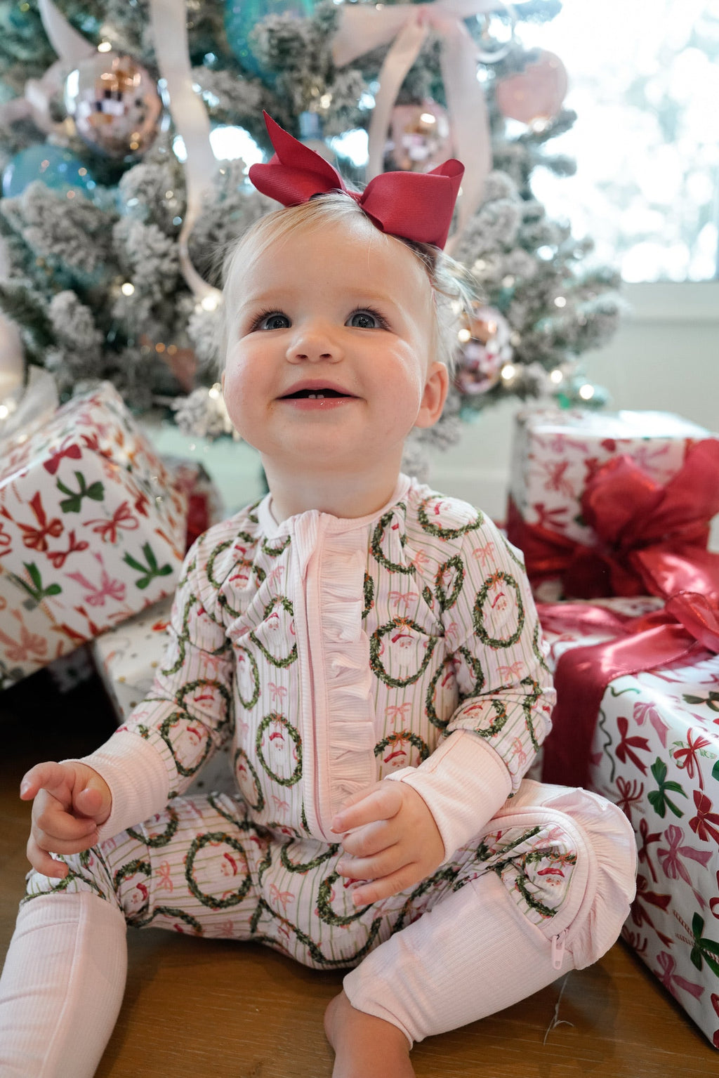 Pink Santa - Ribbed Bamboo Sleeper