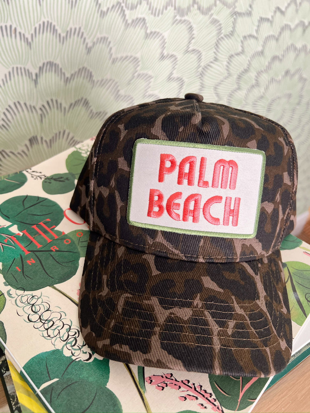 Palm Beach - Vintage Trucker Hat